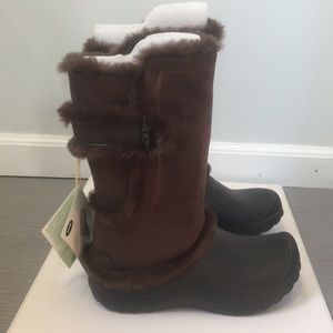 NWT Earth Astrid Boots - Size 6, w/o box